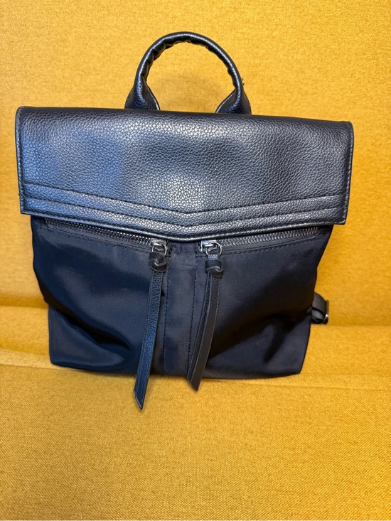 alessia leather backpack Large Genuine which allows easy access Color:DARK BLUE Cognac Brown CONVERTIBLE Backpack, DA5435-425